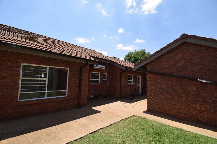 4 Bedroom Property for Sale in Kitty Free State